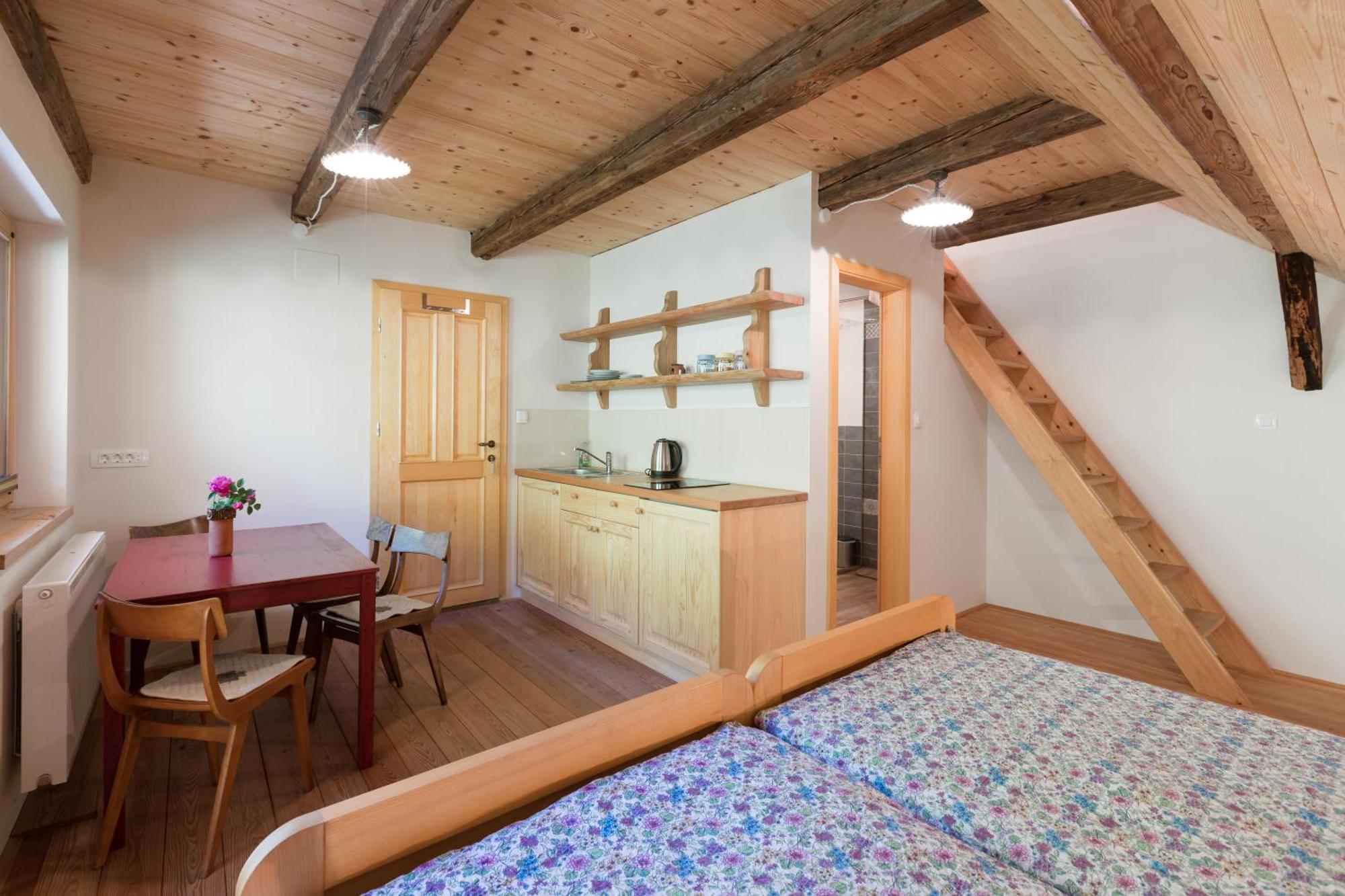 Homestead farm Tešnak Gorenja Vas  Habitación foto
